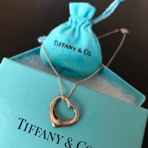 Tiffany & Co. Elsa Peretti Open Heart Pe